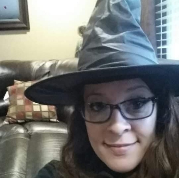 Meet your Posher, Jill - Picture 6 of 8